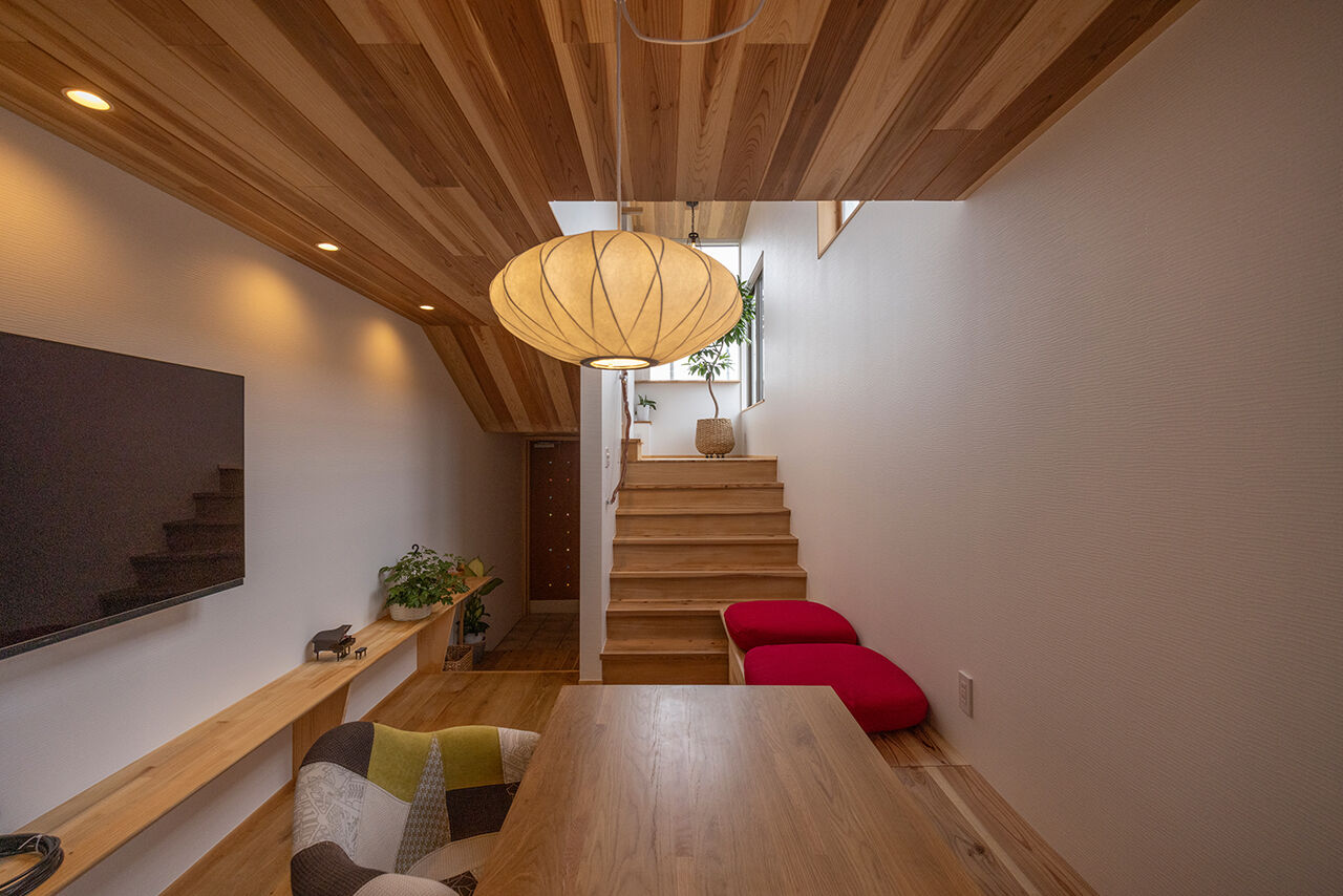 エアコーポレーション 【間取り図有｜1500万円｜1LDK｜建築家と建てる｜変形狭小地｜3フロア構造】1間半間口の家の建築実例画像3