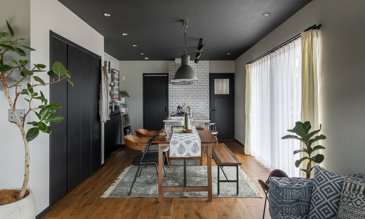 ブルージア 【アメリカンスタイル】「カリフォルニア×ブルックリン」２つのスタイルが融合したスタイリッシュな住空間の建築実例画像5