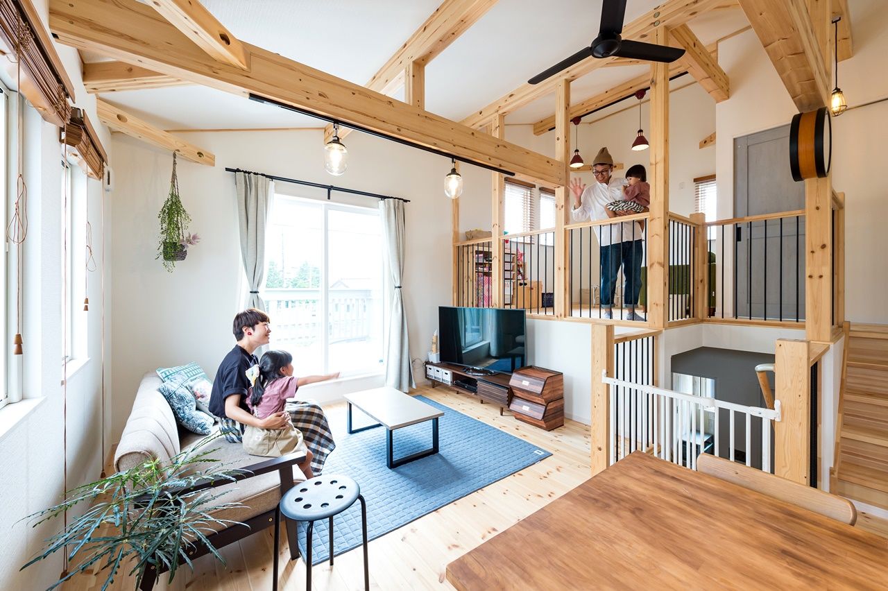 BinO太田 中村住宅工業 【WAVE #ガレージ #ウッドバルコニー #DIY】アウトドアもインドアも！丸ごと遊びつくす家の建築実例画像2