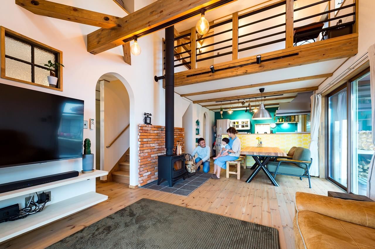 BinO太田 中村住宅工業 【LOAFER #北欧風 #薪ストーブ #ニッチ】木の家！薪ストーブ！希望を叶えた理想の家の建築実例画像2