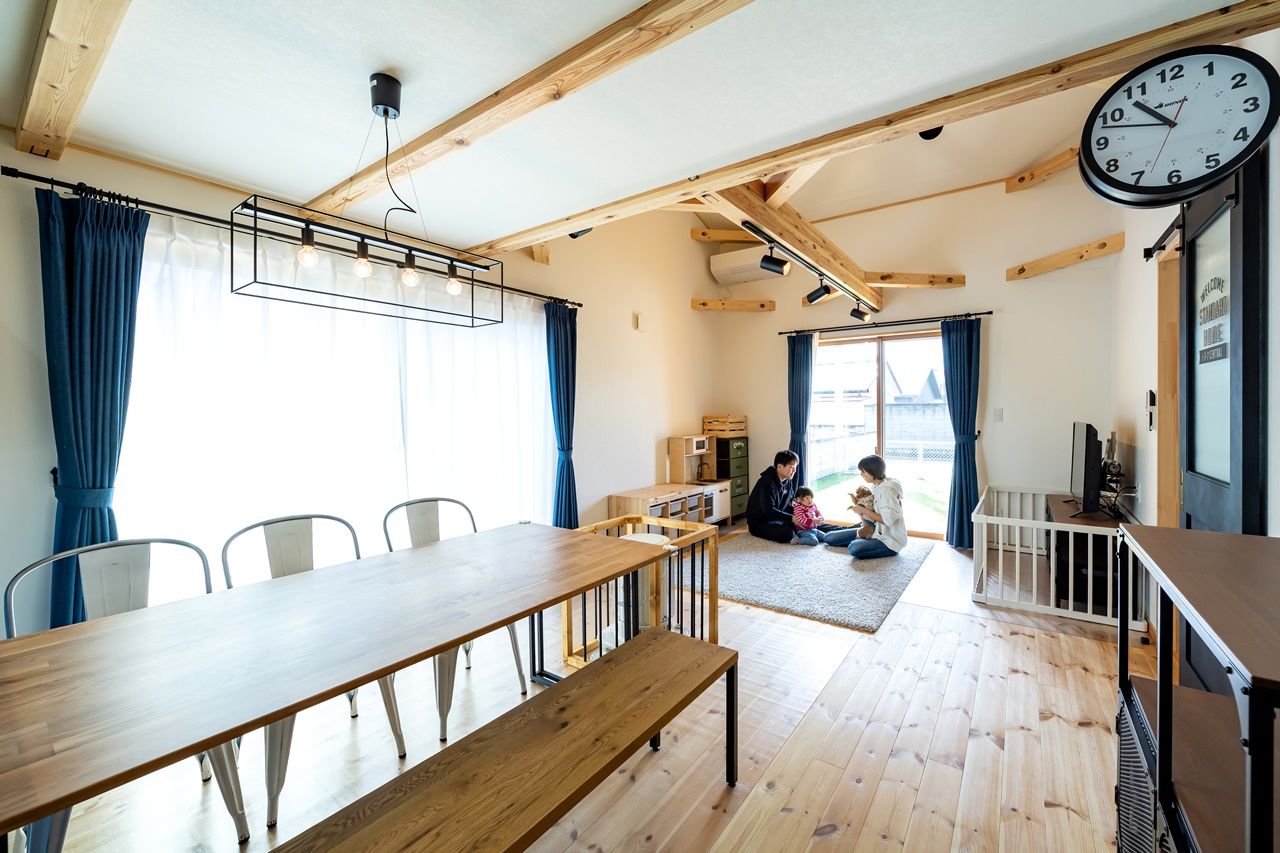 BinO太田 中村住宅工業 【LOAFER #シューズクローゼット #タイル】憧れのドッグランがある、おうち時間が楽しすぎる家の建築実例画像3