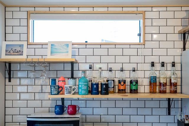 BinO太田 中村住宅工業 【LOAFER #タイル #造作棚 #ウッドデッキ】家族にも仕事にも愛情たっぷり ウイスキーを嗜む家の建築実例画像4