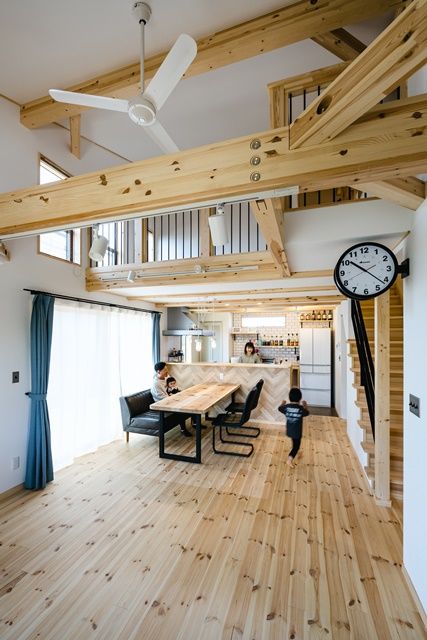 BinO太田 中村住宅工業 【LOAFER #タイル #造作棚 #ウッドデッキ】家族にも仕事にも愛情たっぷり ウイスキーを嗜む家の建築実例画像6