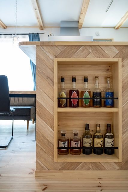 BinO太田 中村住宅工業 【LOAFER #タイル #造作棚 #ウッドデッキ】家族にも仕事にも愛情たっぷり ウイスキーを嗜む家の建築実例画像7