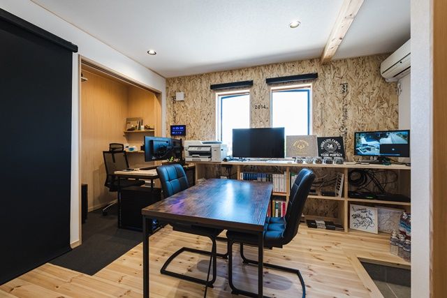 BinO太田 中村住宅工業 【LOAFER #タイル #造作棚 #ウッドデッキ】家族にも仕事にも愛情たっぷり ウイスキーを嗜む家の建築実例画像10