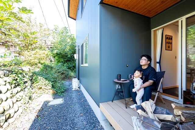 BinO太田 中村住宅工業 【POCHE #書斎 #ガレージ #ウッドデッキ】ワークスペースとアウトドアストッカー 仕事も趣味も充実の家の建築実例画像6