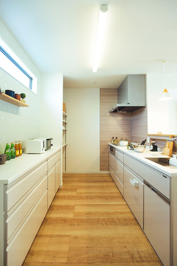 サンエルホーム 【1500～1999万円台／4LDK】子育てや家事がしやすく子どもがのびのび育つ家の建築実例画像5