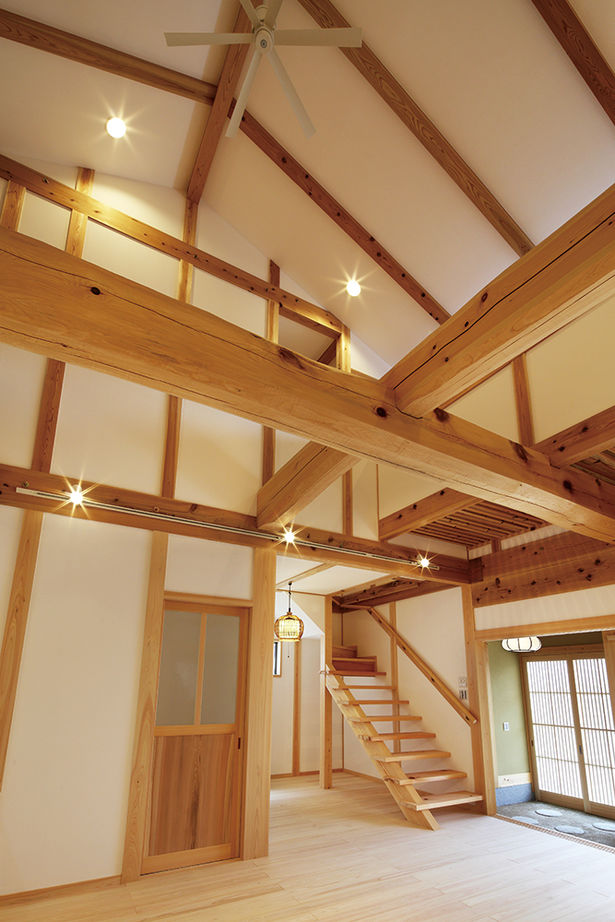 川口建設 【2000万円台/大阪府/自然素材】多種多様な材を使用し、思い出と新しさを感じる「懐新」の家の建築実例画像4