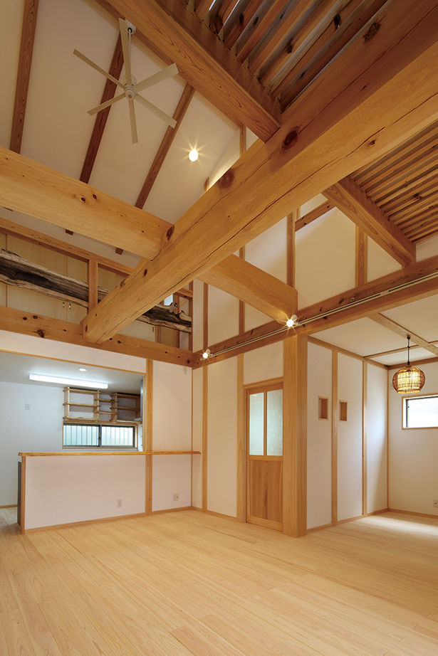 川口建設 【2000万円台/大阪府/自然素材】多種多様な材を使用し、思い出と新しさを感じる「懐新」の家の建築実例画像5