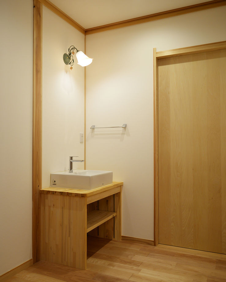 川口建設 【2000万円台/大阪府/木の家/和モダン/間取り】家族が集まる工夫満載リビング。産直材と手仕事の温もりの家の建築実例画像9