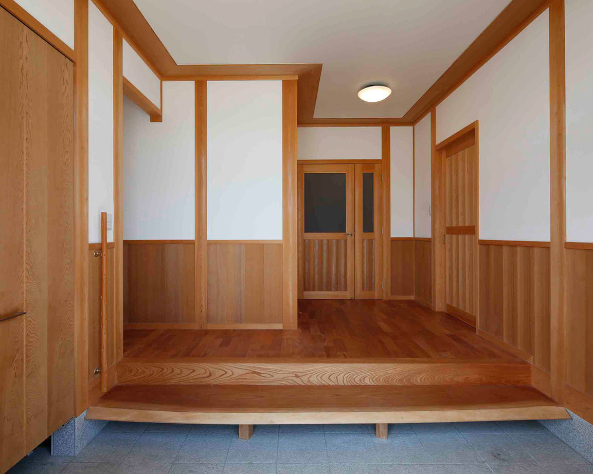 川口建設 【3000万円台/和歌山県/吹き抜け/木の家】様々な無垢材が織り成す、伝統の技と強固な構造・高い断熱性の家の建築実例画像5