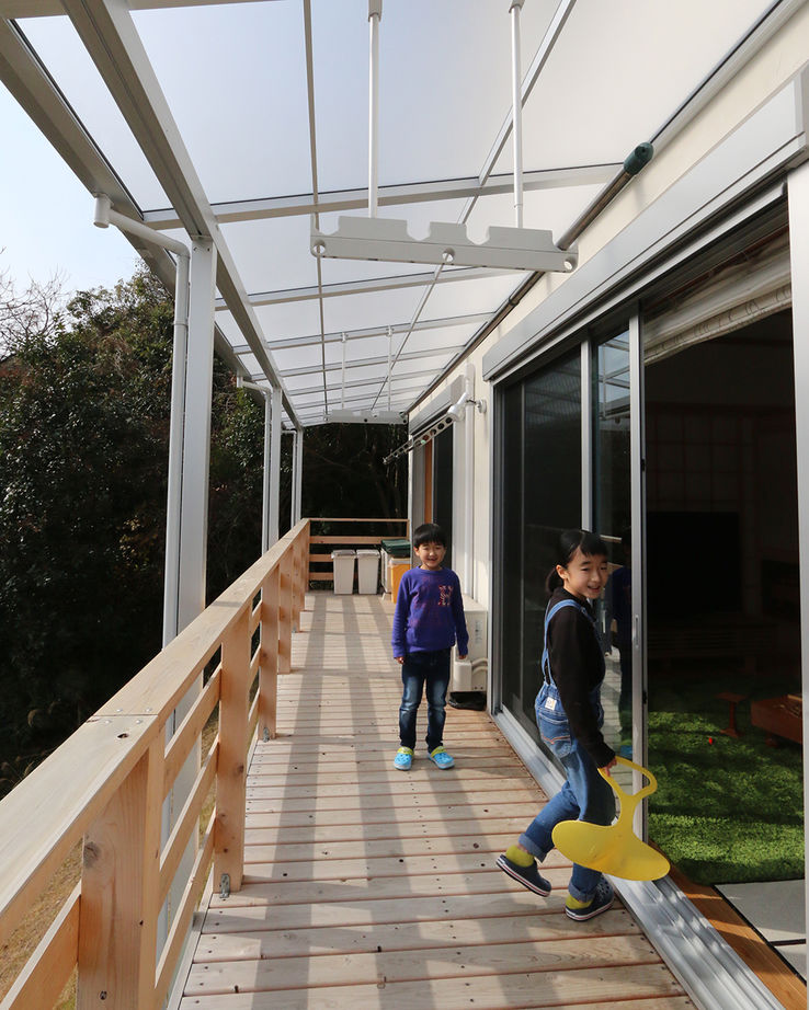 川口建設 【2000万円台/大阪府/木の家/変形地/間取り】斜面地に建てた頑丈な木造住宅。眺めを楽しみ、デッキでBBQもの建築実例画像3