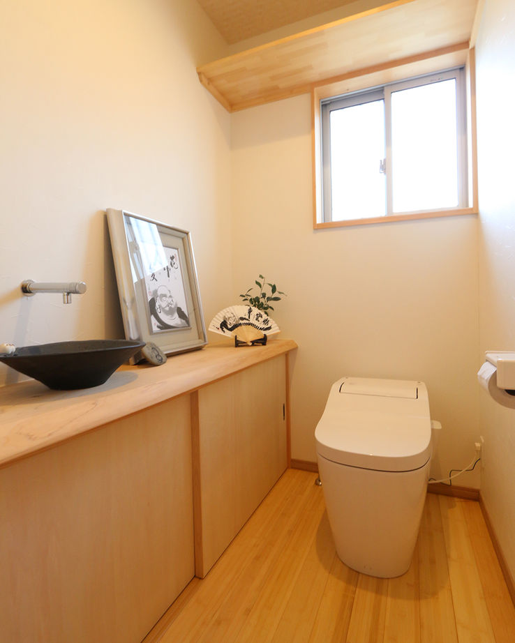 川口建設 【2000万円台/大阪府/木の家/変形地/間取り】斜面地に建てた頑丈な木造住宅。眺めを楽しみ、デッキでBBQもの建築実例画像9