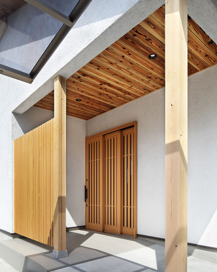 川口建設 【大阪府/平屋/木の家/バリアフリー】高い勾配天井が快適な家。こだわりの色使いでおしゃれな和風モダンにの建築実例画像10