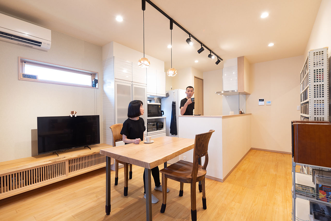 川口建設 【平屋/2000万円台/防音室】家事を効率よく片付け、趣味の音楽を楽しむ。共働きの2人が快適に暮らす家の建築実例画像2