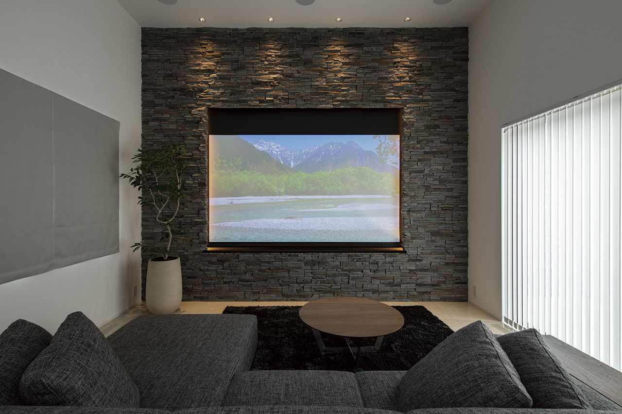 オカモトハウジング 【間取り図有/平屋/ガレージ/テラス】週末は友人が集い、寛ぐ。人生を楽しむプライベートリゾートの建築実例画像4