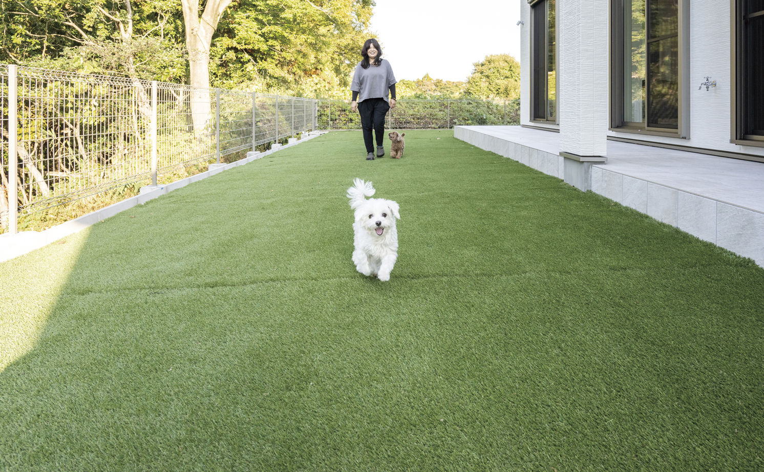 オカモトハウジング 【間取り図有/平屋風/ドッグラン】季節の移り変わりに心躍る。愛犬と暮らす、崖上リゾートハウスの建築実例画像11