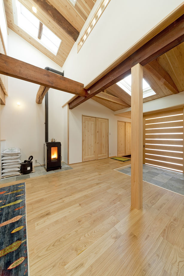 いたや工房（ITAYA KOBO SECONDBASE） 【2500万円台／約35坪／京都府】築100年超のリノベーション。旧家の柱や梁を巧みに利用した平屋の住まいの建築実例画像5