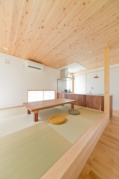 いたや工房（ITAYA KOBO SECONDBASE） 【3100万円台／45坪／京都府】軒を貫くシンボルツリーが印象的なスキップフロアで繋がる木の家の建築実例画像6