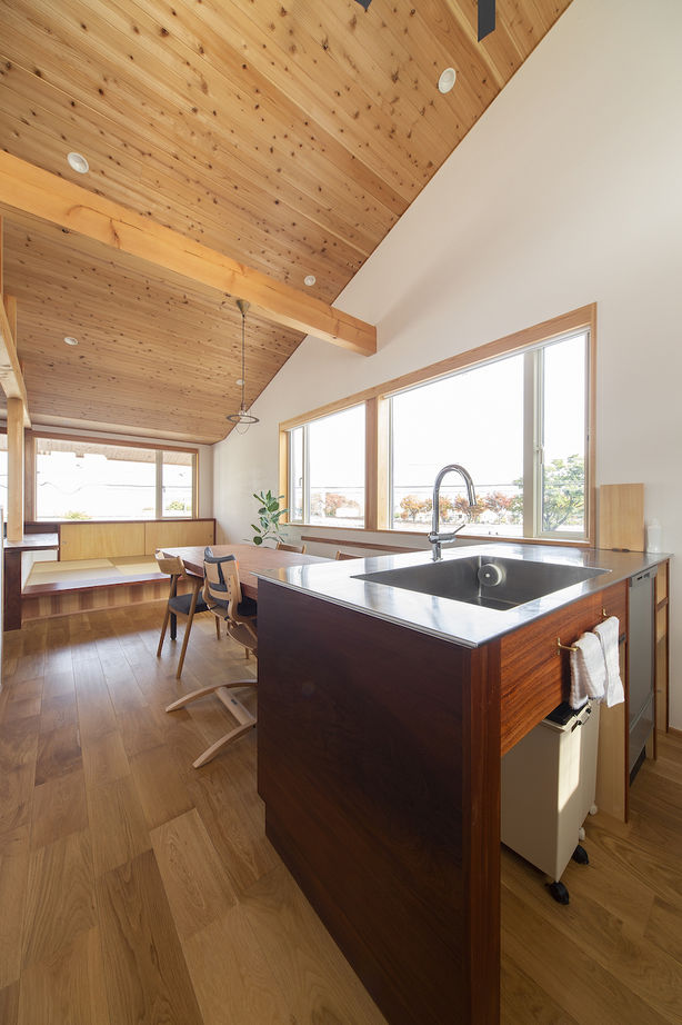 いたや工房（ITAYA KOBO SECONDBASE） 【2500万円台／約40坪／滋賀県】和モダンなデザインをプラスした湖畔の景色を暮らしの中に取り込む住まいの建築実例画像4