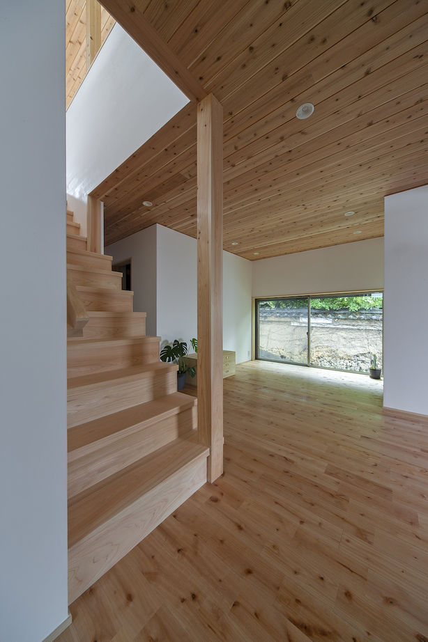 いたや工房（ITAYA KOBO SECONDBASE） 【2600万円台／約36坪／京都府】現場で一から作る職人技に感動。借景を暮らしの中に取り込んだ木の家の建築実例画像6