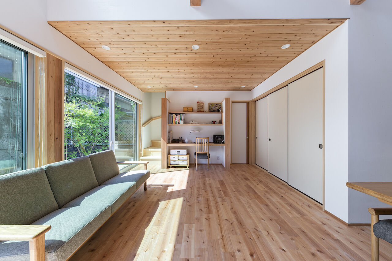 いたや工房（ITAYA KOBO SECONDBASE） 【3000～3500万円／京都府】暮らしの中にいつも緑の景色。平屋のように過ごせる大屋根の家の建築実例画像3