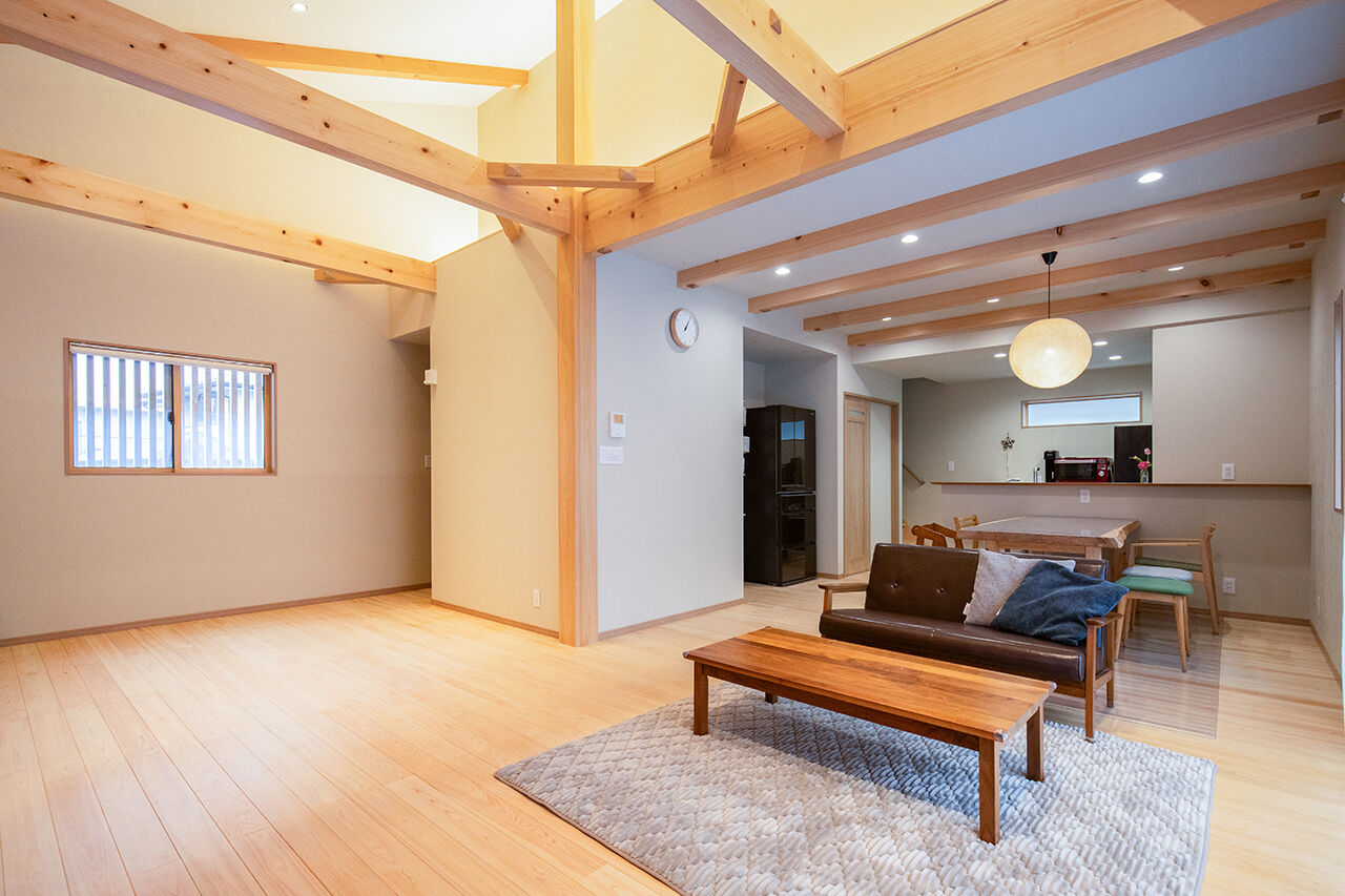 藤見工務店 【奈良県/ほぼ平屋/30坪台】銘木・吉野桧の清々しい香りに包まれて暮らす、和モダンな木の家の建築実例画像5