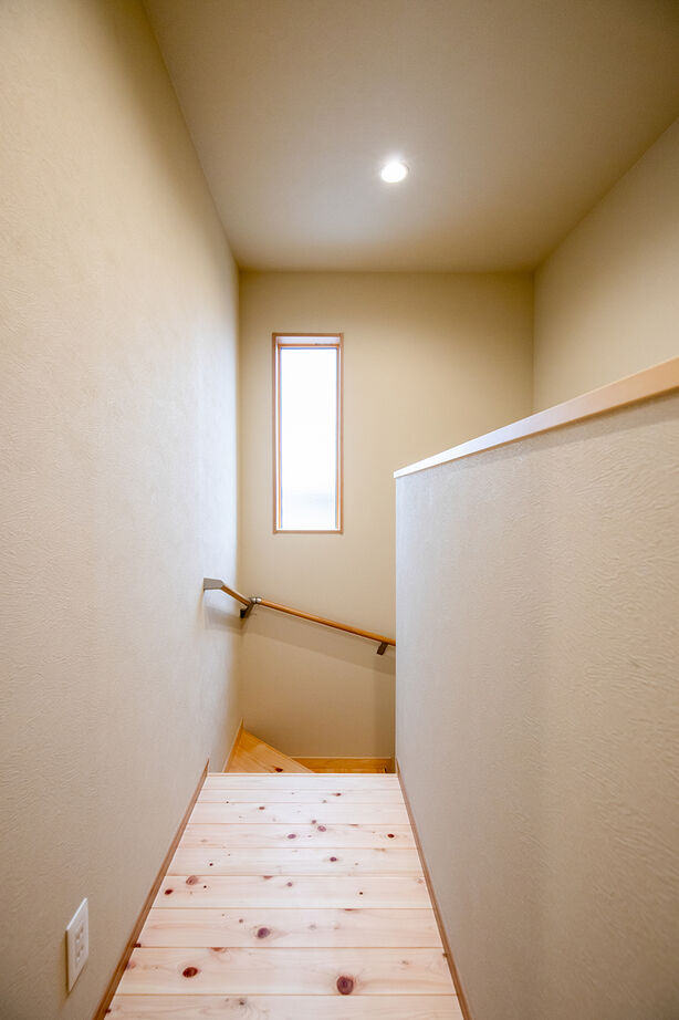 藤見工務店 【奈良県/ほぼ平屋/30坪台】銘木・吉野桧の清々しい香りに包まれて暮らす、和モダンな木の家の建築実例画像10