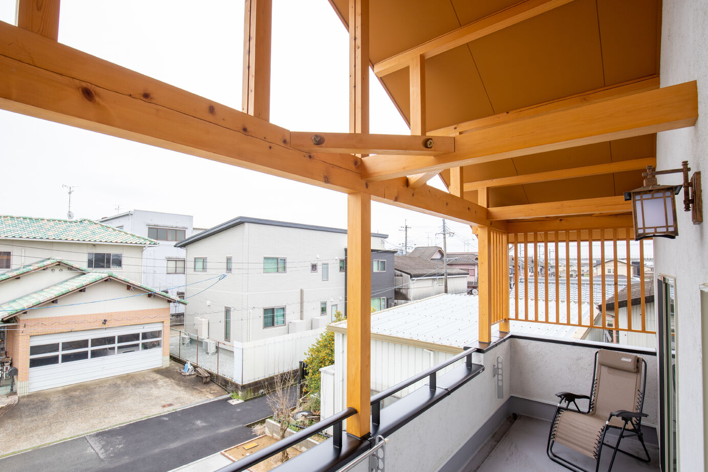 藤見工務店 【木の家】木の香り漂うリビングの梁を魅せるお家の建築実例画像8