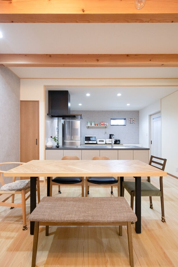 藤見工務店 【ブルードア/ボックスガレージ】杉の木にこだわった、生活がエコになる家の建築実例画像4