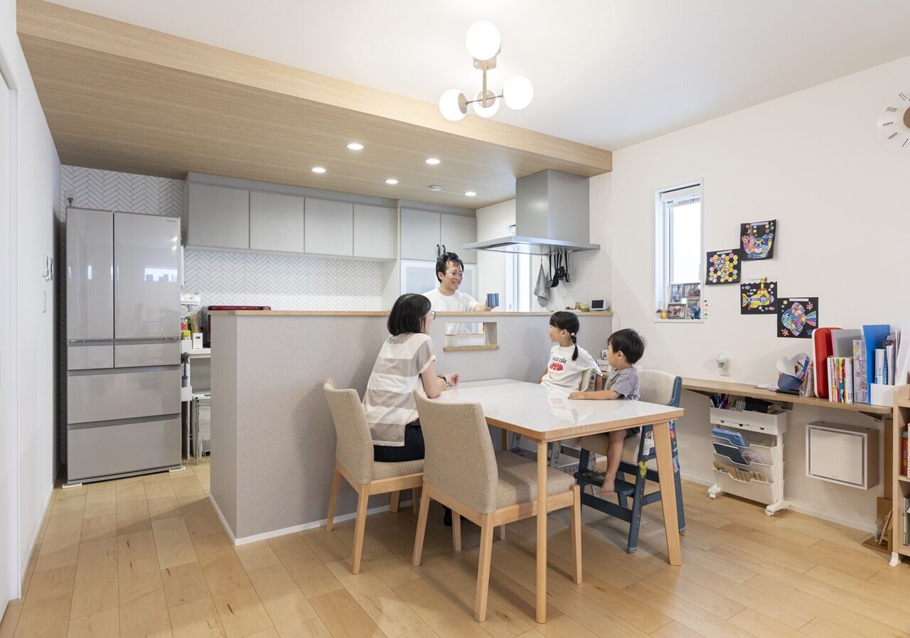 グランイデアル 【埼玉県/4LDK/ルーフバルコニー】家じゅうを走り回って遊べる「子どもファースト」な住まいの建築実例画像2