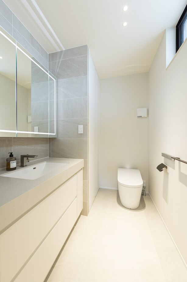 グランイデアル 【東京都/3LDK/3階建て】コンセプトは「33坪に見えない家」。開放的で洗練されたホテルライクな住まいの建築実例画像5