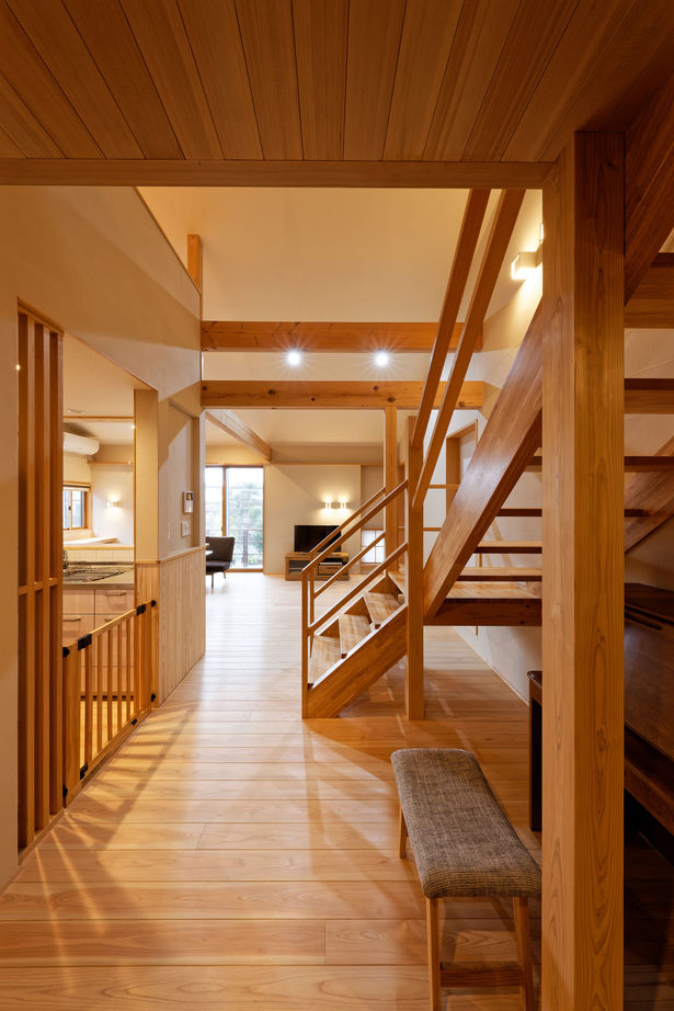 優建築工房 【3100万円台/40坪台/間取り図/平屋】デッキや広縁で家族団らんを楽しめる無垢材の平屋の建築実例画像6