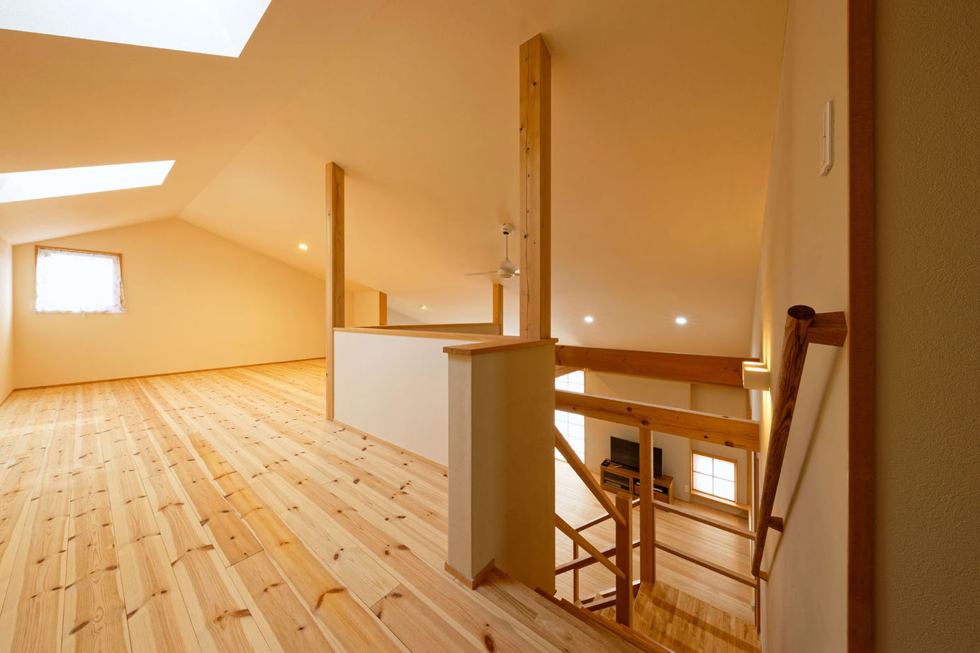 優建築工房 【3100万円台/40坪台/間取り図/平屋】デッキや広縁で家族団らんを楽しめる無垢材の平屋の建築実例画像7