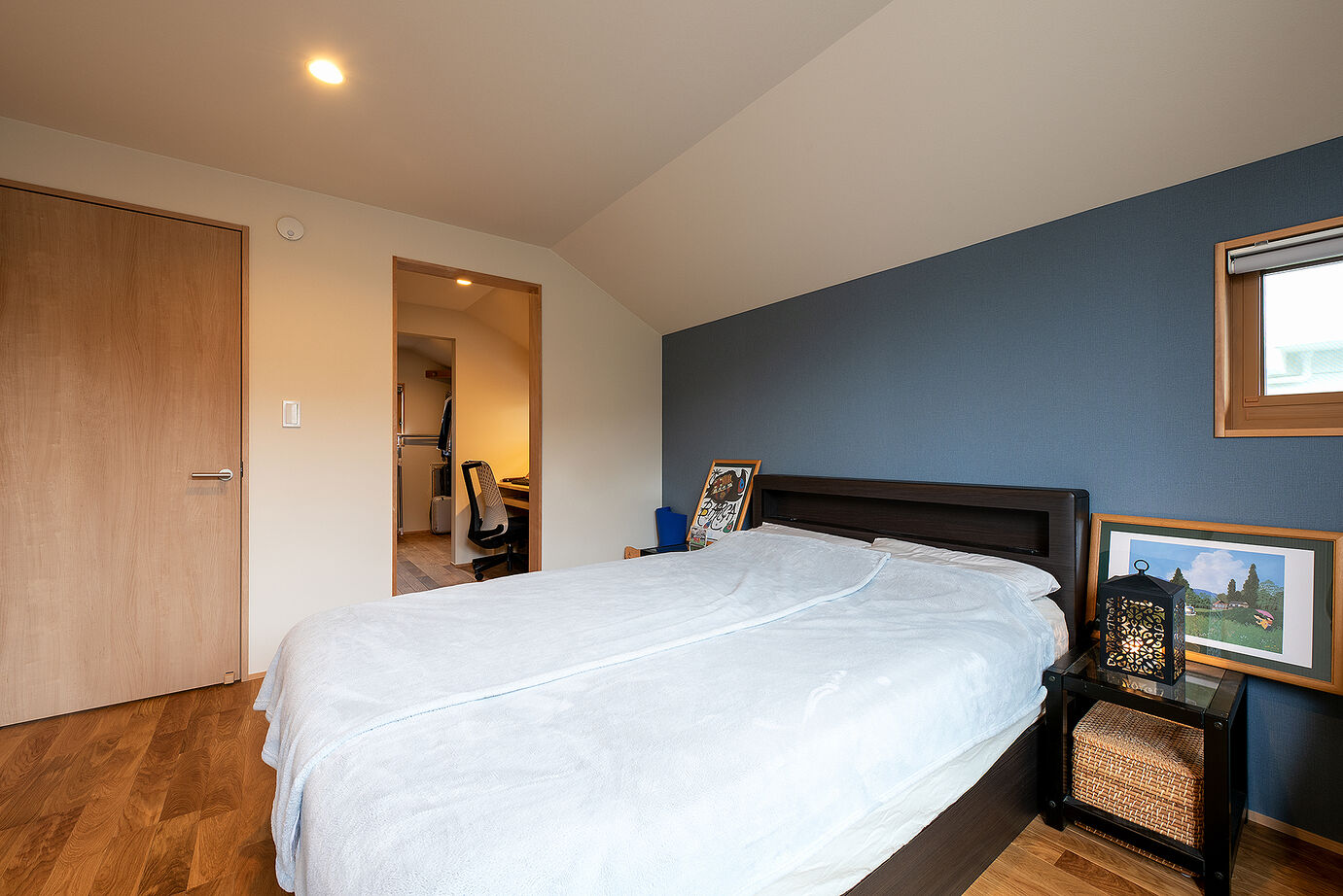 優建築工房 【3000万円台/30坪台/丘陵地】難しい敷地でも設計の工夫で、友人たちとサッカーや映画鑑賞を楽しむ暮らしへの建築実例画像12