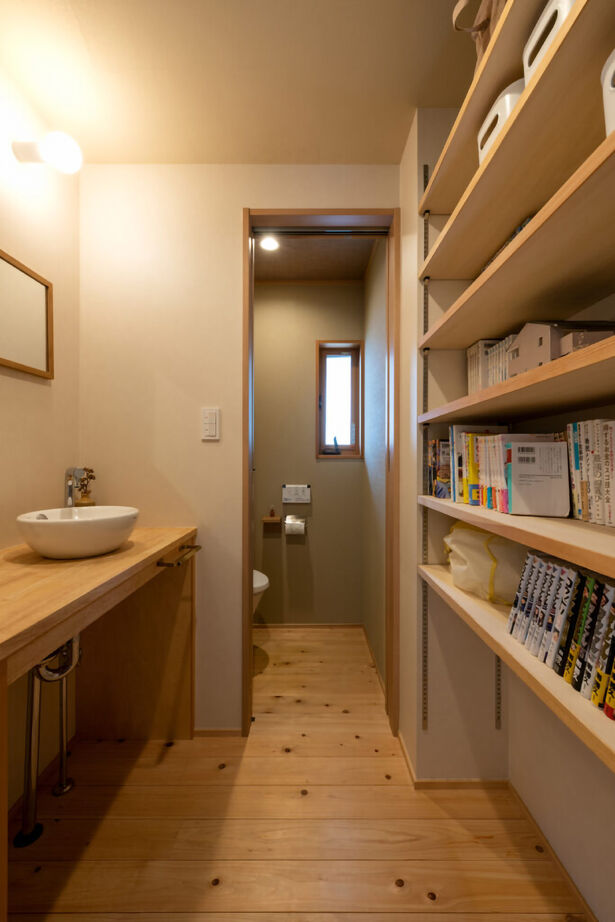 優建築工房 【2000万円台/30坪台/2階LDK】「2階LDKから望む山並みがわが家の最高のご馳走」家族の笑顔が絶えない暮らしの建築実例画像13