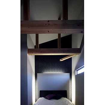 IDEAL HOME　アイデアルホーム（カスタムホーム） 【2000万円台/兵庫/約35坪/車2台】リビングとガレージが一体 休日が待ち遠しい車好きのためのオシャレな家の建築実例画像9