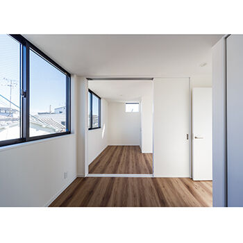 IDEAL HOME　アイデアルホーム（カスタムホーム） 【1000万円台/大阪市/狭小/変形地/約30坪】三方向を道路に面した三角形の土地を活かして建てたオシャレな家の建築実例画像9