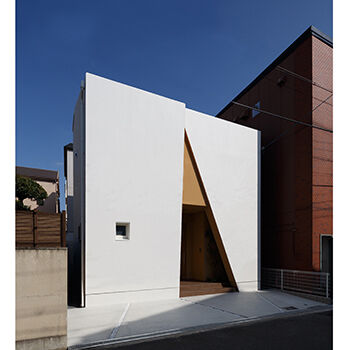 IDEAL HOME　アイデアルホーム（カスタムホーム） 【2000万円台/大阪市内/狭小/約30坪】住宅密集地でも周囲からの視線を遮る設計でカーテンなしで過ごせる家の建築実例画像7