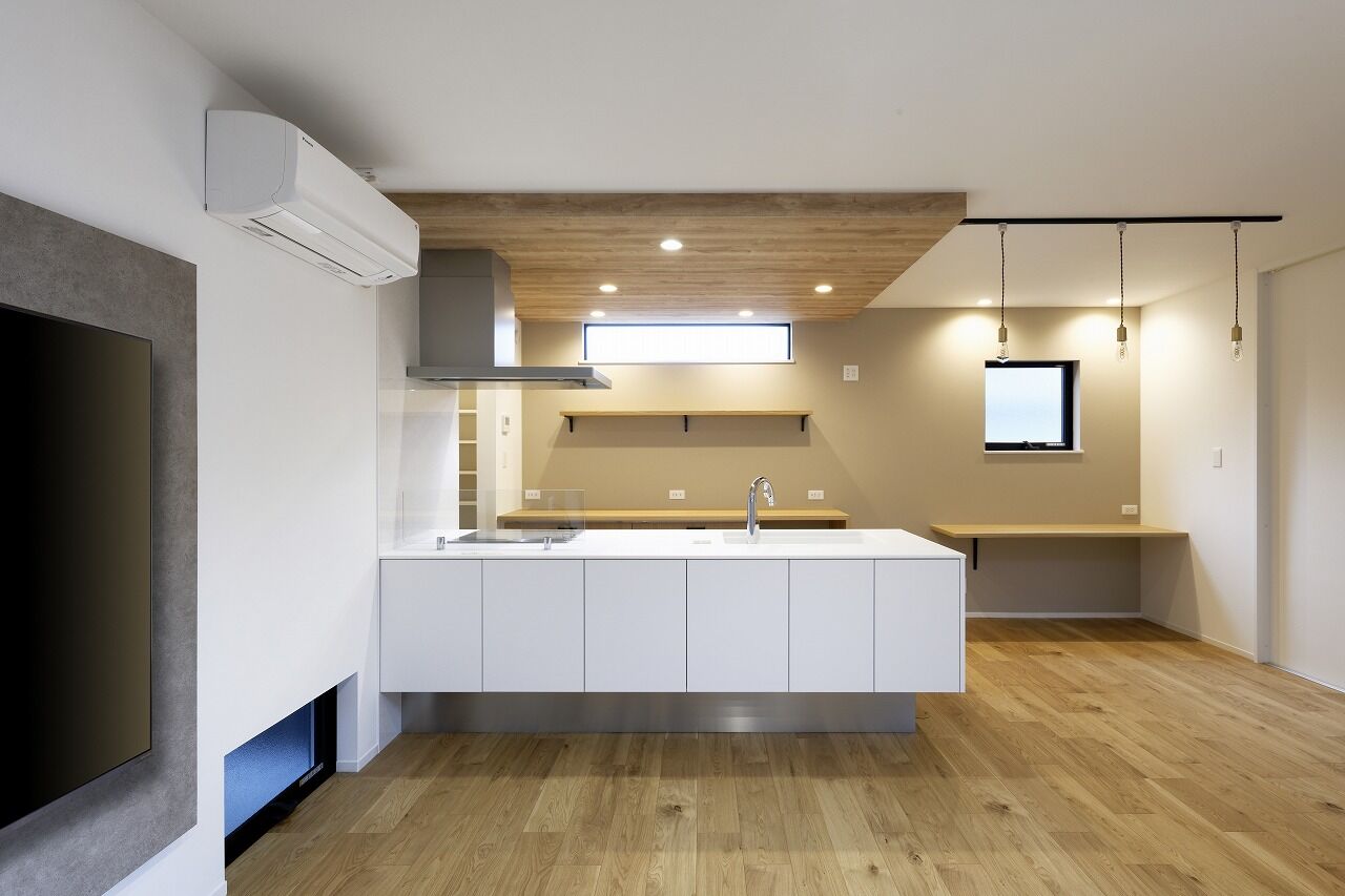 IDEAL HOME　アイデアルホーム（カスタムホーム） 【2000万円台/奈良/約32坪】子どもと楽しめる中庭デッキの間取り設計　高級感あるオシャレな外観の家の建築実例画像5