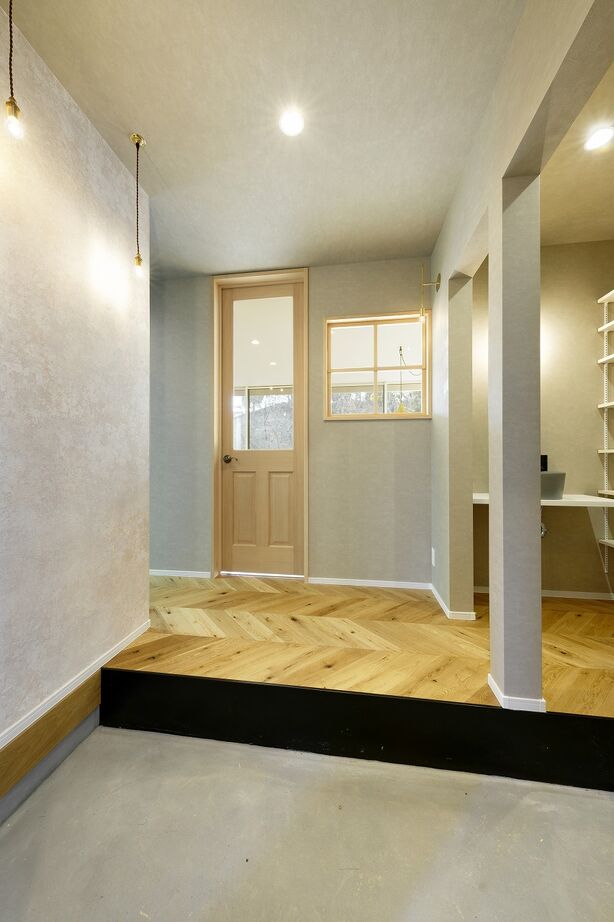 IDEAL HOME　アイデアルホーム（カスタムホーム） 【2000万円台/宝塚市/土地探し/新築/約31坪】景観の良さを活かした居心地の良い白基調のオシャレで豪華な家の建築実例画像8