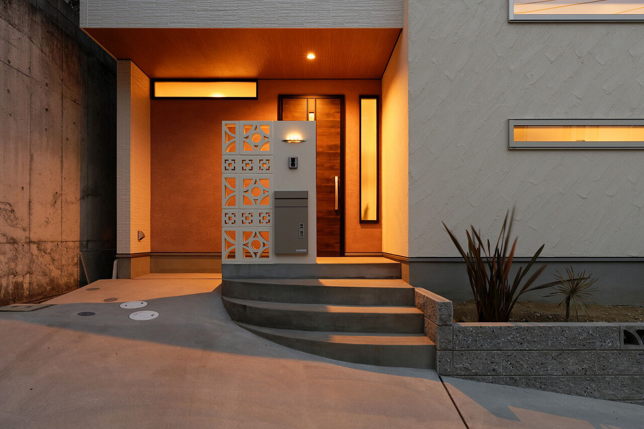 IDEAL HOME　アイデアルホーム（カスタムホーム） 【2000万円台/新築/外から見えない/約33坪】人目を気にせずにくつろげるスキップフロアのあるオシャレな家の建築実例画像9