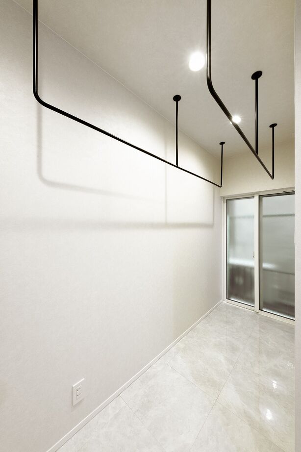 IDEAL HOME　アイデアルホーム（カスタムホーム） 【2000万円台/京都府/新築/約37坪】突き抜けたデザインと間取り設計　帰りたくなる唯一無二のオシャレな家の建築実例画像6