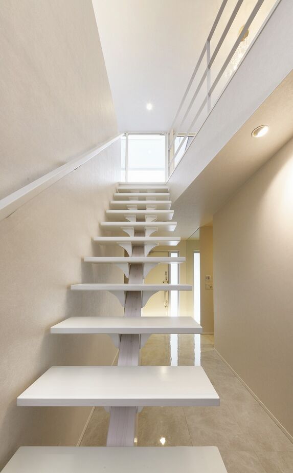 IDEAL HOME　アイデアルホーム（カスタムホーム） 【2000万円台/京都府/新築/約37坪】突き抜けたデザインと間取り設計　帰りたくなる唯一無二のオシャレな家の建築実例画像7