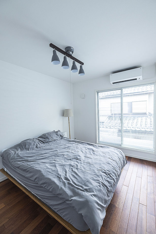 矢島建設工業 【ワークスペース】オンもオフも心地よく。住宅密集地でも明るく開放的に＜間取り有＞の建築実例画像8