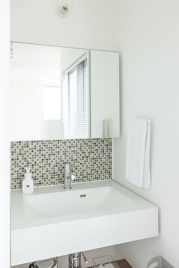 矢島建設工業 【ワークスペース】オンもオフも心地よく。住宅密集地でも明るく開放的に＜間取り有＞の建築実例画像9