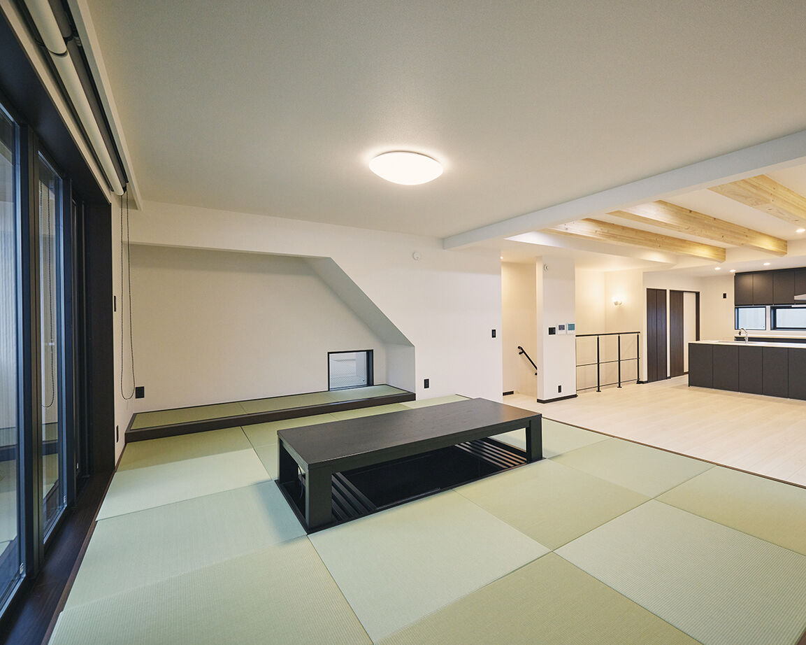 矢島建設工業 【3500～3999万円／事務所併用住宅】柱のない大空間LDKと屋上テラス。仕事と暮らし、どちらも快適にの建築実例画像4