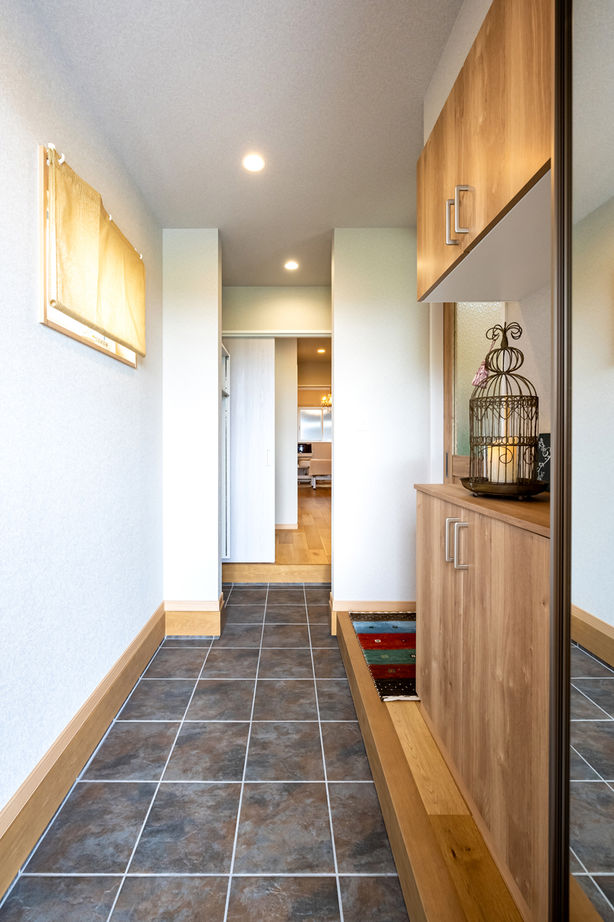 ＱＬＡＳＨＩＳＡ　高草木工務店 【伊勢崎市｜造作洗面台｜店舗併用住宅｜平屋】夫婦2人だけの趣味と仕事のセカンドライフ満喫の平屋の建築実例画像3