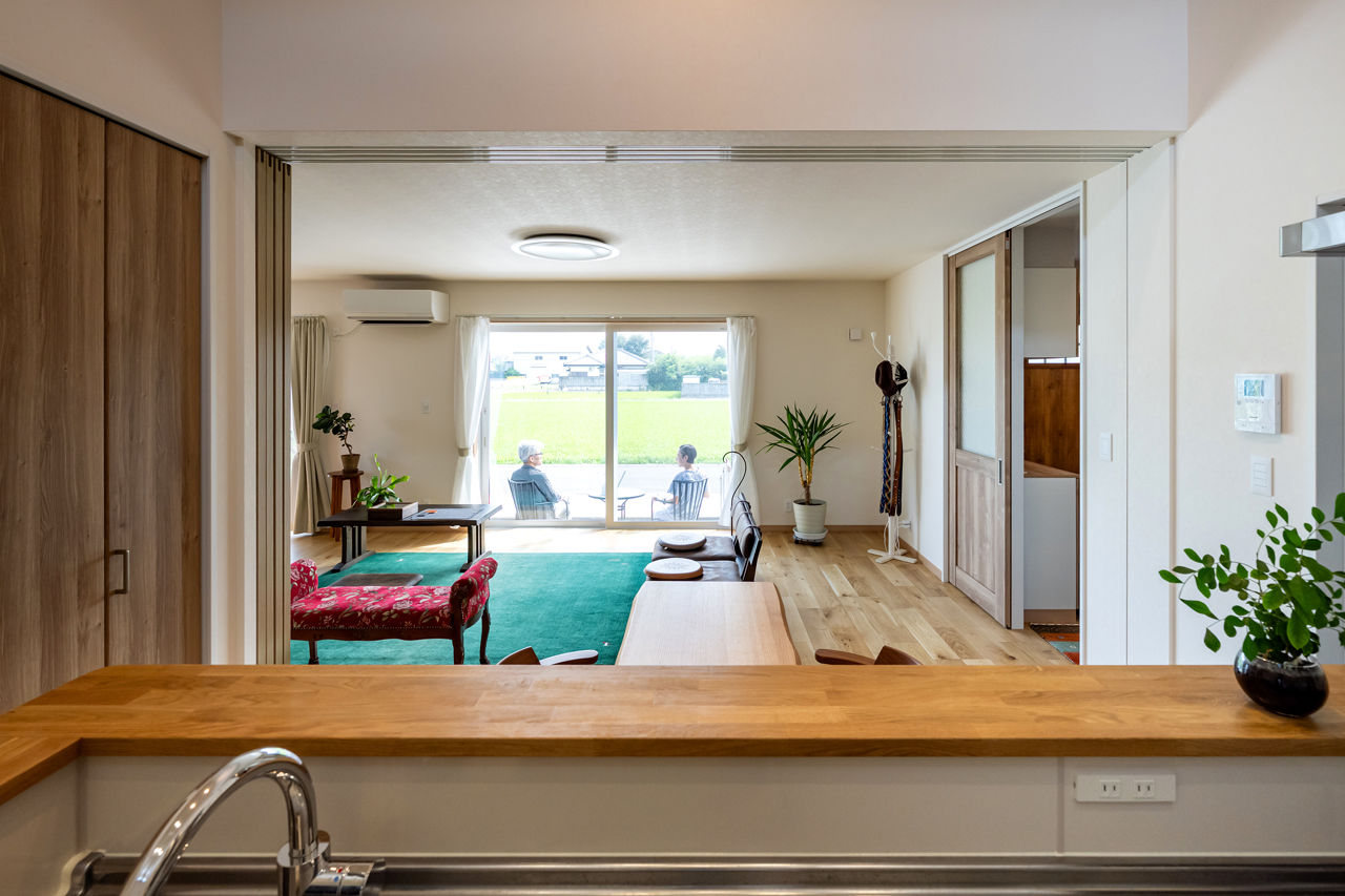 ＱＬＡＳＨＩＳＡ　高草木工務店 【伊勢崎市｜造作洗面台｜店舗併用住宅｜平屋】夫婦2人だけの趣味と仕事のセカンドライフ満喫の平屋の建築実例画像8