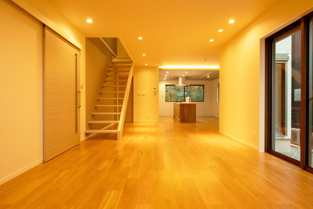 エソラ（アプローズデザイン） 【大阪府/2000万円台/豊中市/間取り図有/2階建て】外からの視線を排除し、高台からの眺望でおうち時間充実の建築実例画像2